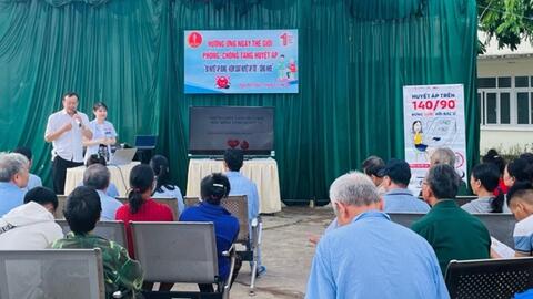 Hưởng ứng Ngày Thế giới phòng chống tăng huyết áp 17/5/2024